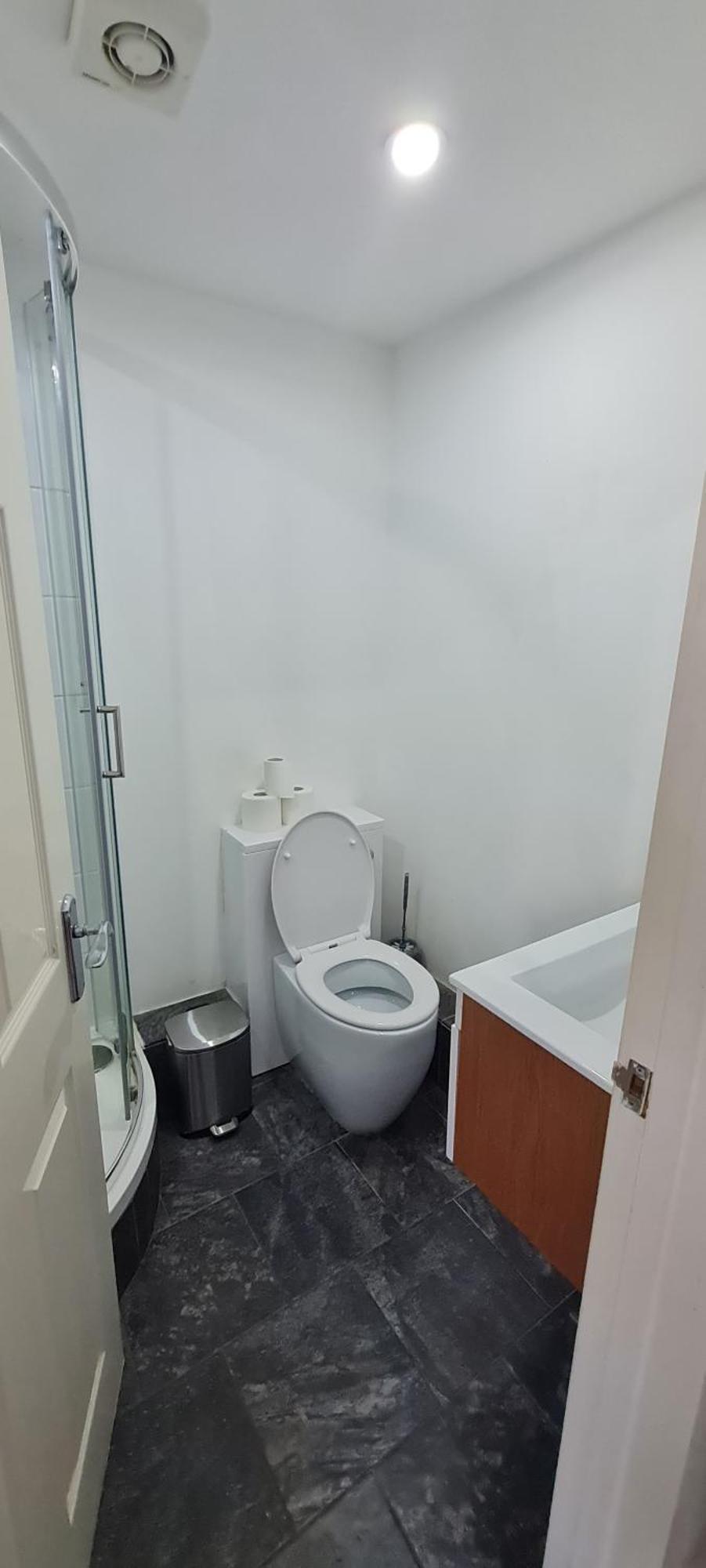 H.V Apartments Шефилд Екстериор снимка